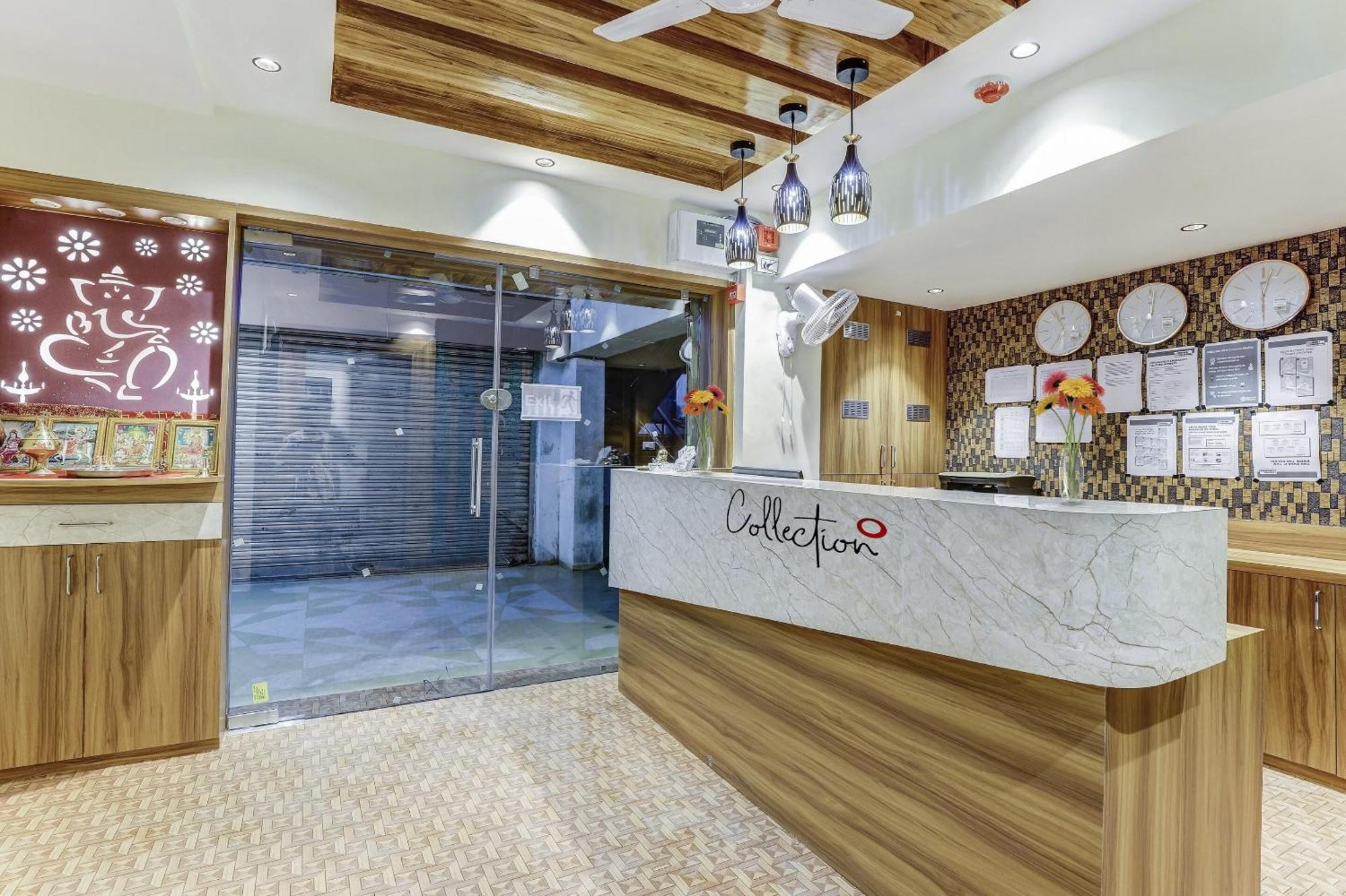 Collection O Laxmi Kuber Hotel Utran Ngoại thất bức ảnh